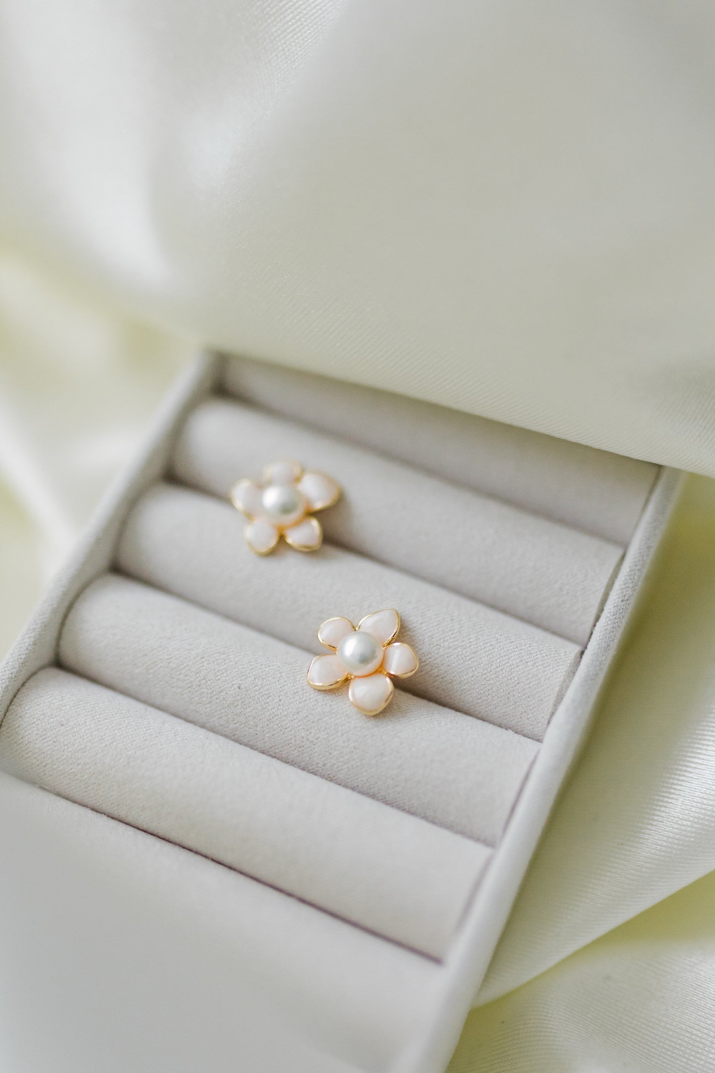 Blossom Pearl Studs