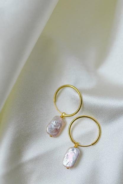 Baroque Pearl Elegance Hoops