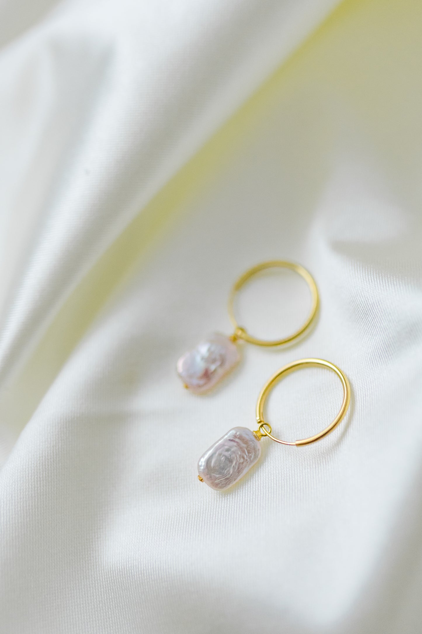 Baroque Pearl Elegance Hoops