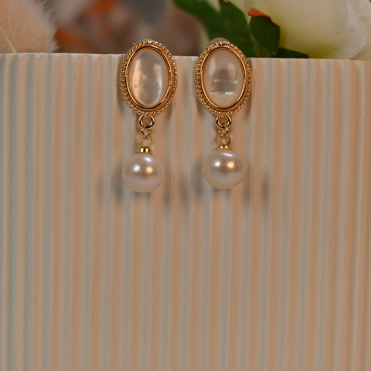 Vintage mother of pearl drop earring