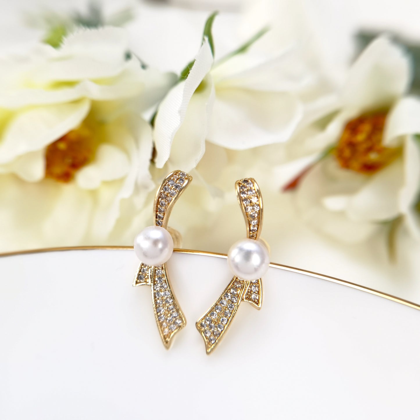 Pure Opulence Bow Freshwater Pearl Earrings